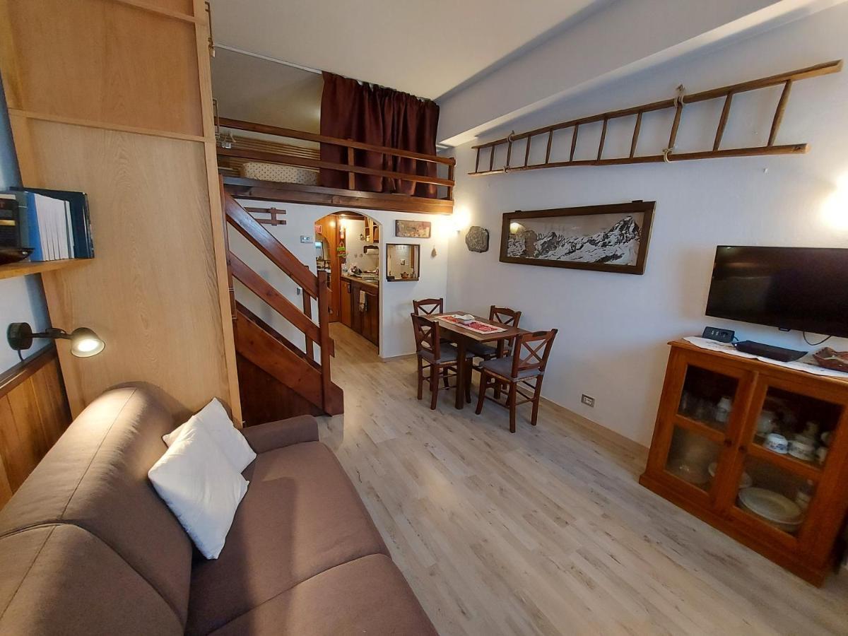 Le Petit Refuge Cervinia Lejlighed Breuil-Cervinia Eksteriør billede